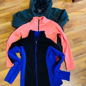 🍀💁🏻‍♀️bundle 3 sweater jacket size S